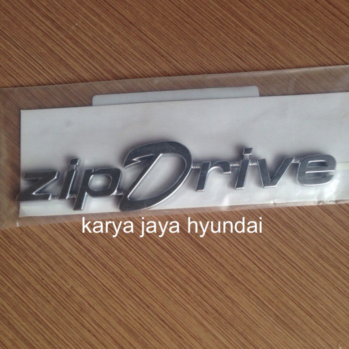 Emblem Hyundai Zip Drive Kia visto genuine