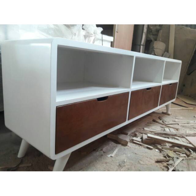 Rak tv kayu solid HPL