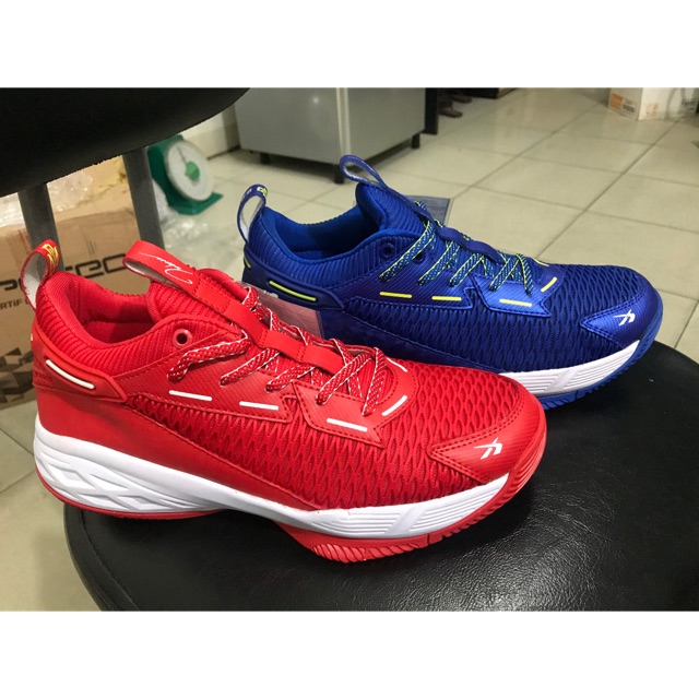 Sepatu Basket Spotec Dazzle 100%ORI!