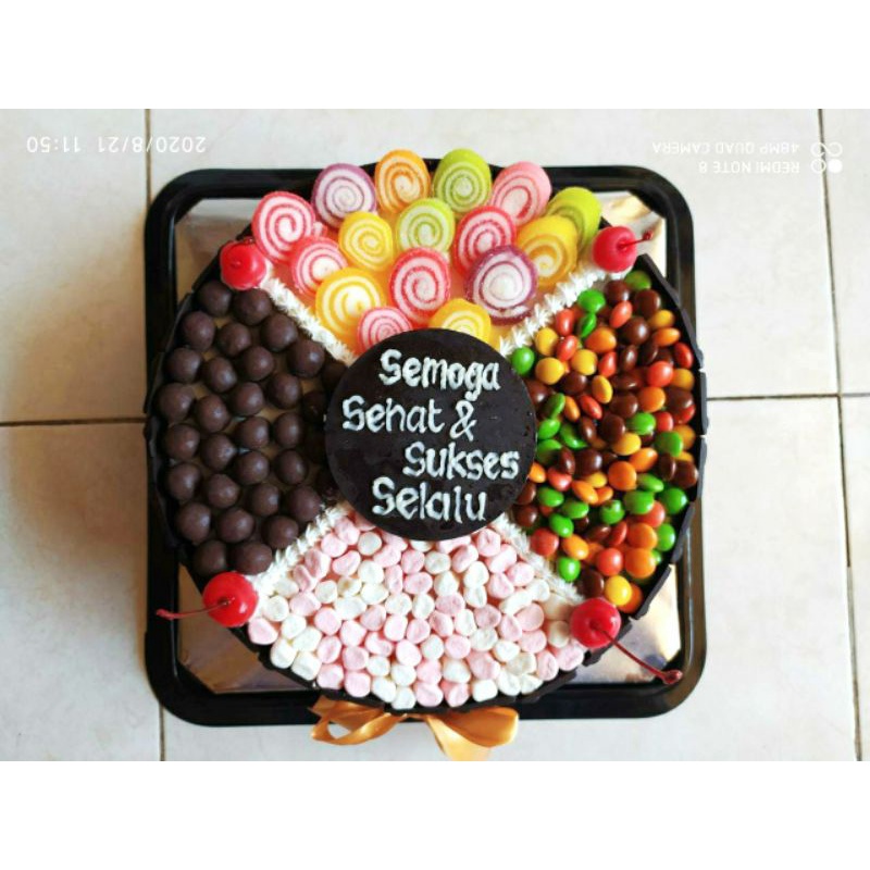 

HARGA PROMO ! ICE CREAM TART, Toping Tart A, 24 cm, Tart Dalamnya 100% Ice Cream Tanpa Kue