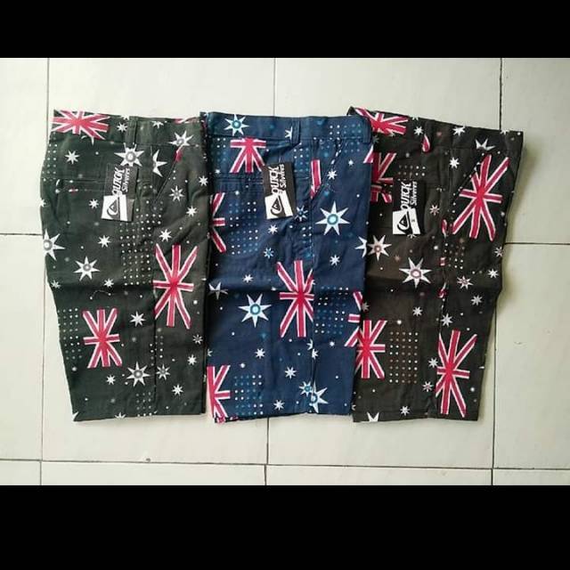 CELANA PENDEK PRIA DISTRO MURAH NYAMAN KEREN Shopee CELANA PENDEK PRIA DISTRO MURAH NYAMAN KEREN Shopee