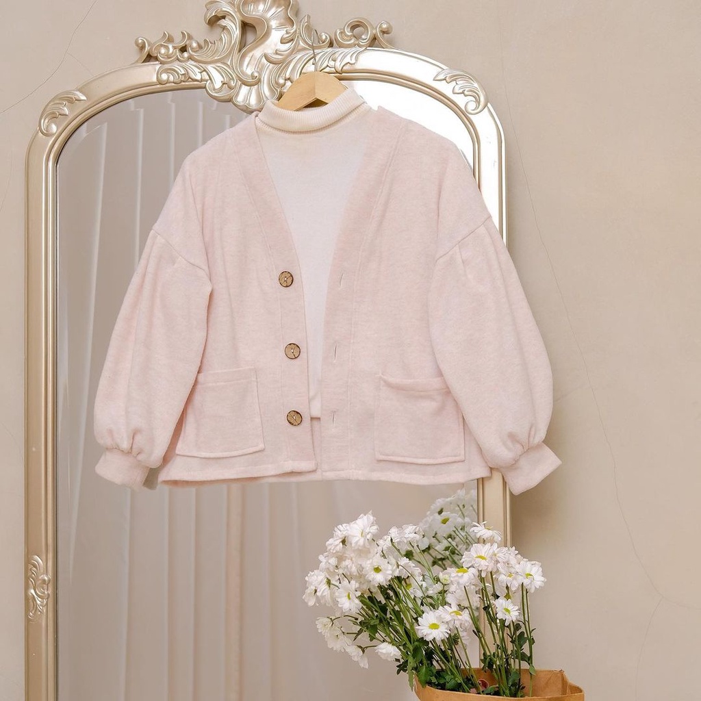 Aira Pocket Cardigan Soft Pink by edmee outfit