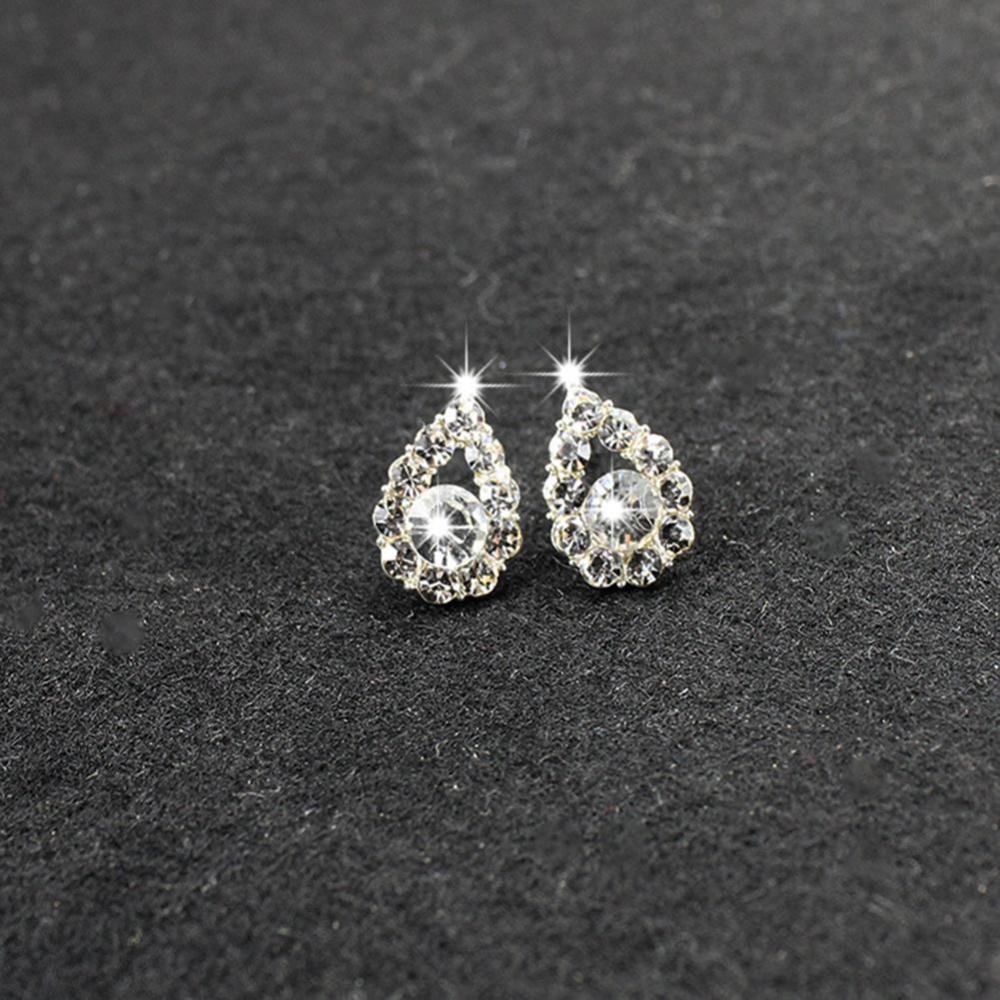 Timekey Anting Tusuk Hias Kristal Berkilau Simple Untuk Wanita A6K1