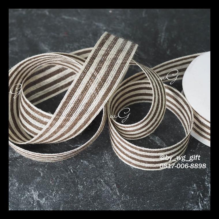 

MURAH Pita Goni Coklat Tua Garis-Garis ; Lebar 3.8 cm; Panjang 15 yard