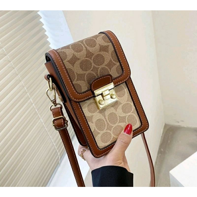 Terbaru tas handphone import tas terlaris 2022