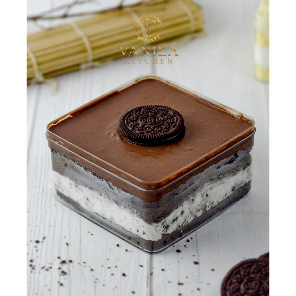 Oreo Cake, Dessert Box by Vanila Kitchen