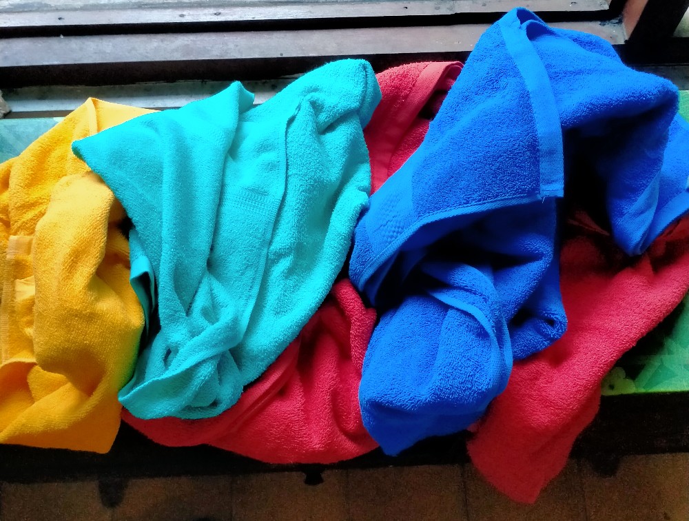 Rc Buy One Get One Handuk Mutia Tanggung Ukuran 50x100