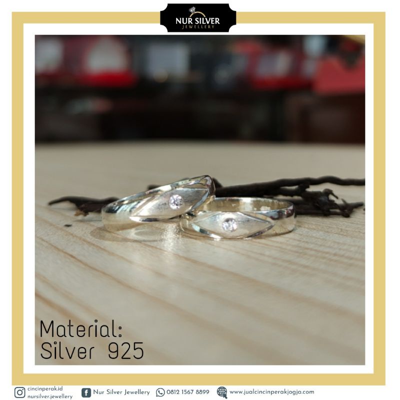 Harga Cincin Couple Perak 925 Terbaru November 2021 Biggo Indonesia