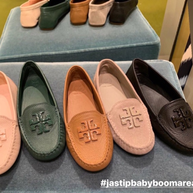 Flat shoes Tory Burch