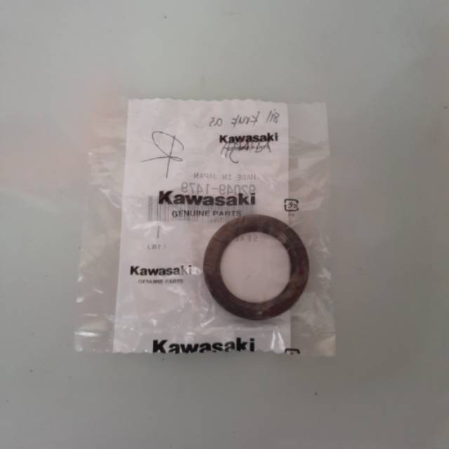 sil seal kruk krek as kanan ninja 2 tak ninja r ninja rr orisinil kgp 920491479