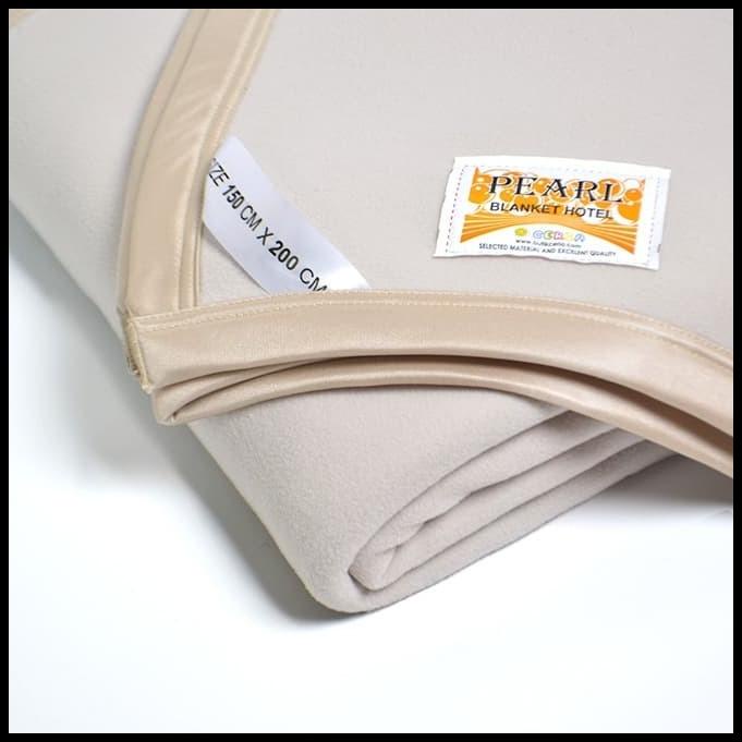Selimut Hotel Ori Polos Pearl Coklat Susu 150X200Cm
