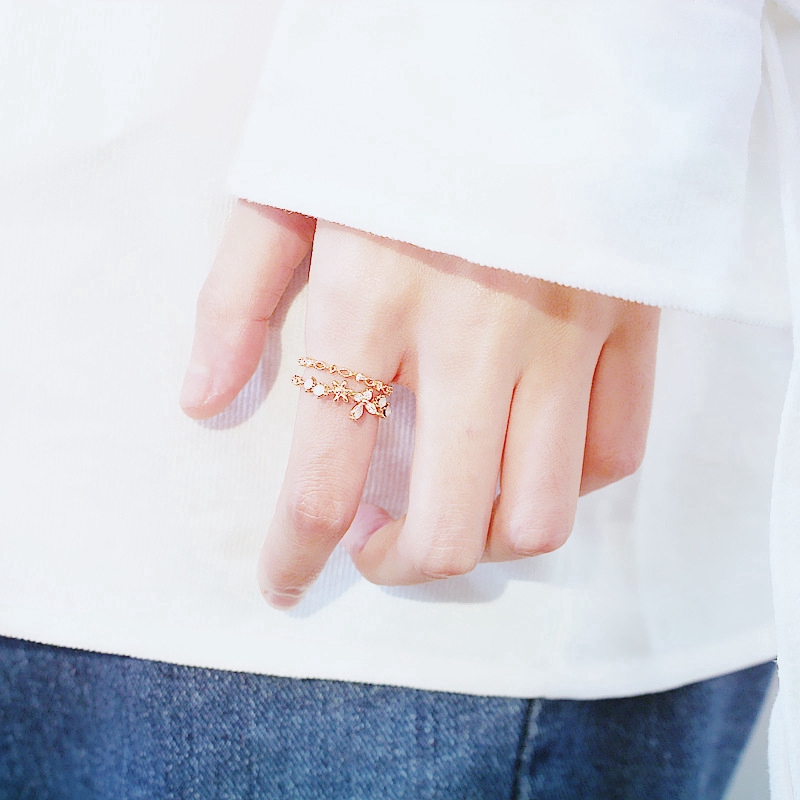 Cincin Model Terbuka Adjustable Warna Rose Gold Dengan Zircon Untuk Wanita