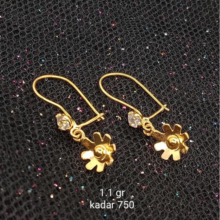 Anting Emas 17K - 1.1 gr Kadar 750 - 974