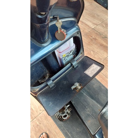 botol oli samping bekas ipone