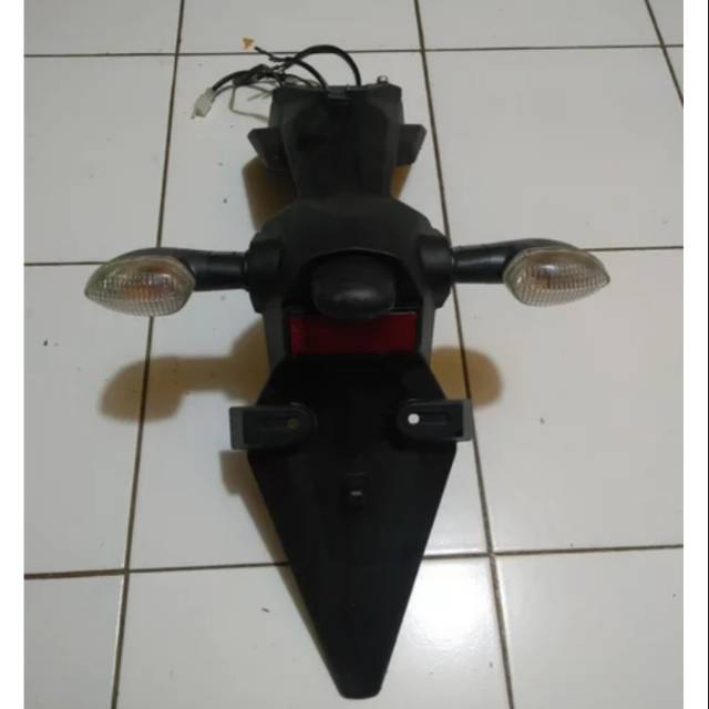 Spakboard spakbor selebor belakang yamaha R25 R 25 original