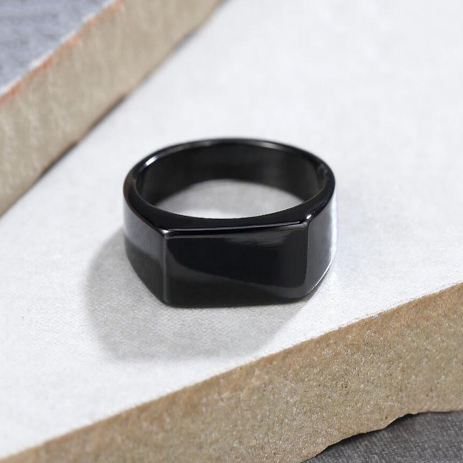 Cincin Bahan Titanium Steel Bentuk Persegi Panjang Warna Silver / Gold / Hitam Gaya Vintage / Simple / Punk Untuk Pria