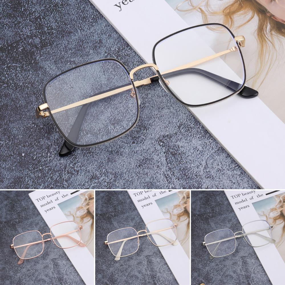 Lily Vintage Square Myopia Glasses Vision Care Wanita Fashion Perlindungan Radiasi Berlian Studded Eyewear