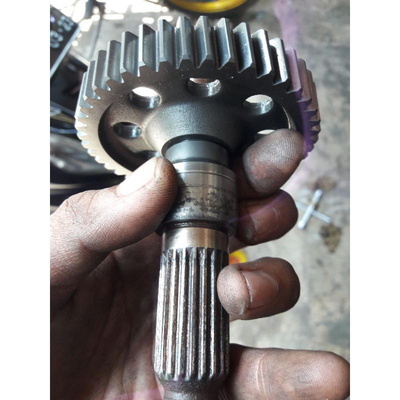 as roda belakang ori Beat karbu