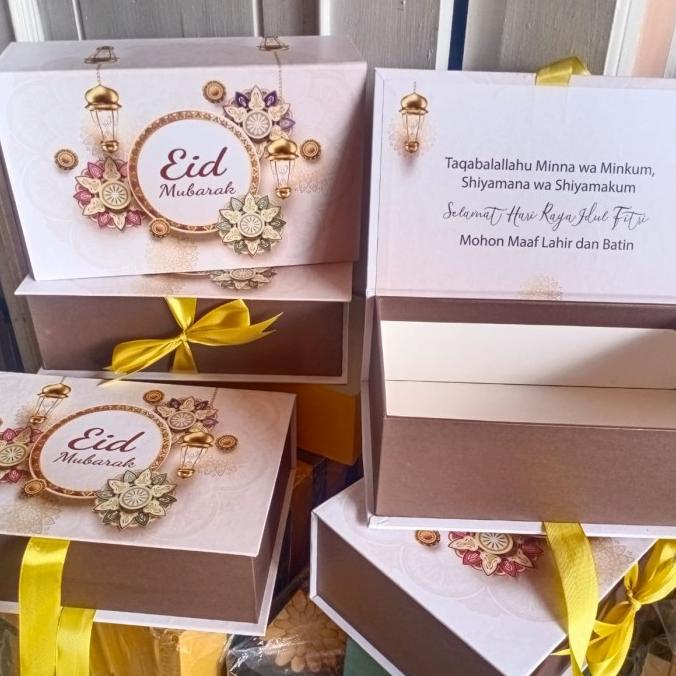 

Box / Kotak Hampers Lebaran Murah Eksklusif
