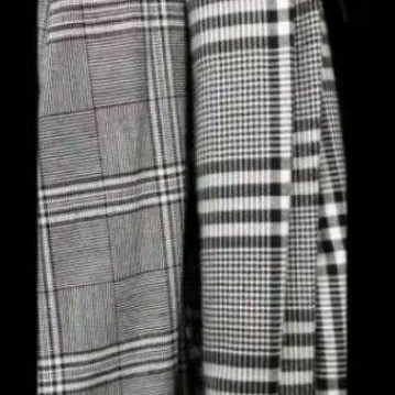 Kain Katun Motif Kotak Burberry Meteran Roll