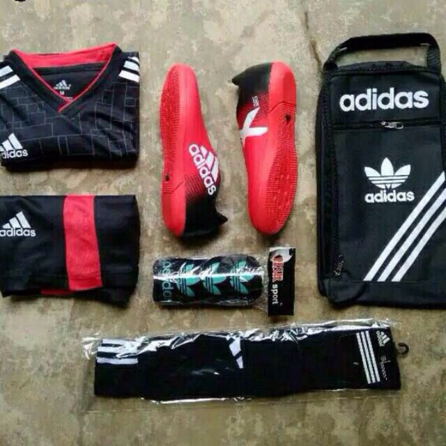 Paket komplit sepatu futsal Adidas v,adidas x,sepatu futsal adidas ace,sepatu futsal komplit,sepatu