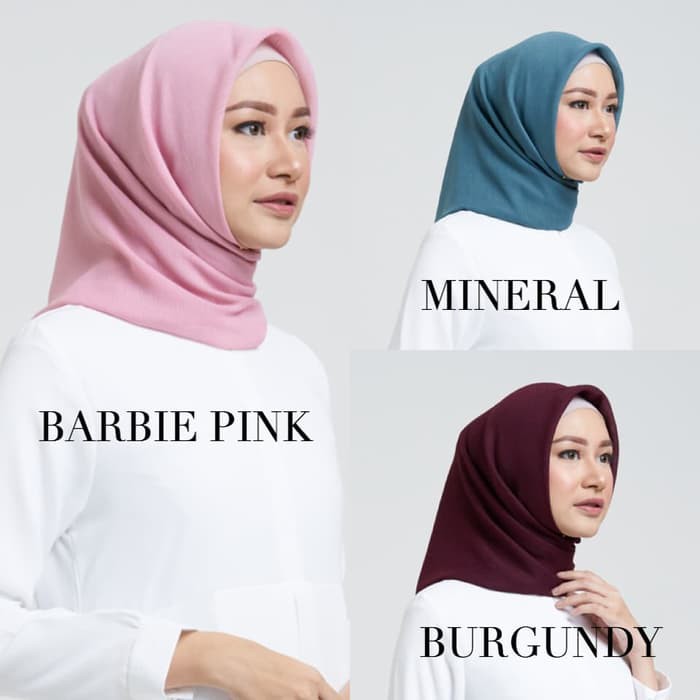 DISKON - HIJAB/JILBAB SUPERFINE QUALITY CORNSKIN SEGIEMPAT/SQUARE - BLACK SEGI EMPAT