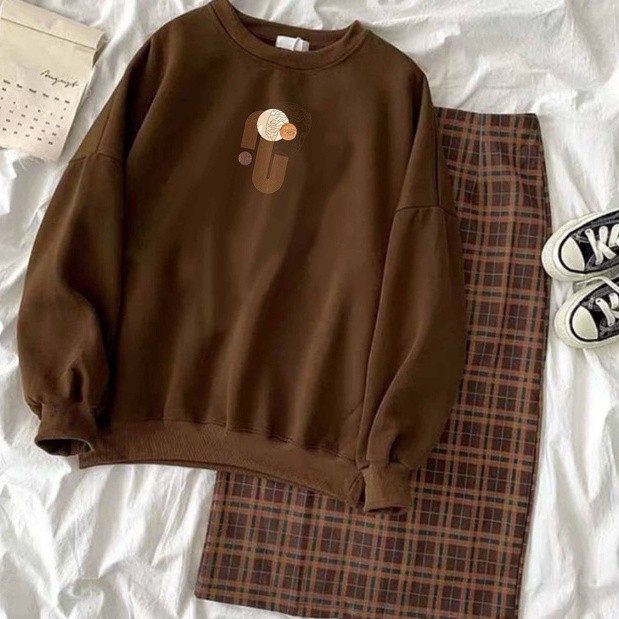 Sweater Whose Face Wanita Bahan Fleece Oversize M - XXL