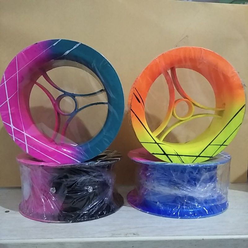 Bladu layangan / gulungan benang / tempat benang kenur dan gelasan tajam