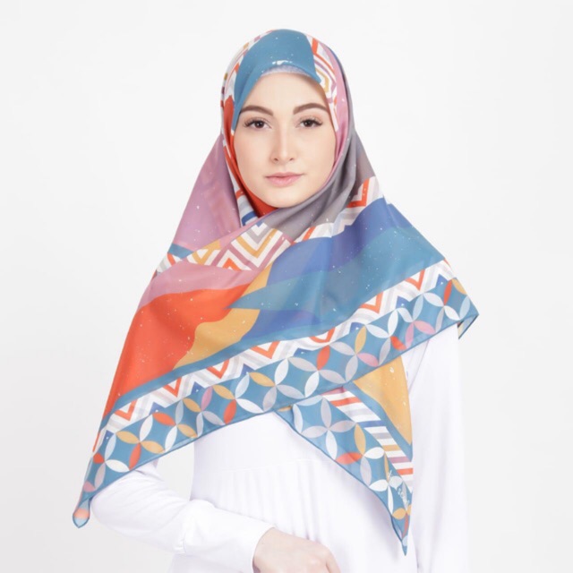 Diiva Scarf 16