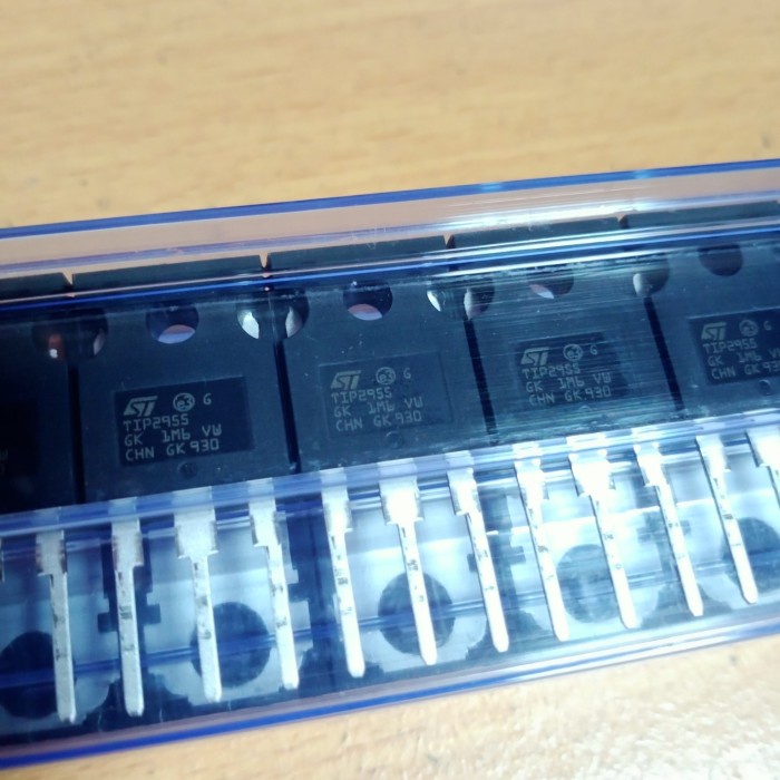 

Cuci Gudang Transistor Tip 3055 2955 Original Limited