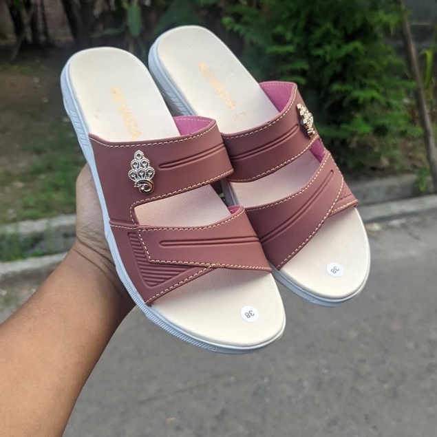 NEVADA - SANDAL FLAT WANITA SENDAL SLIDE SANTAI WANITA SLOP RINGAN SANDAL CEWEK NEVADA TERBARU