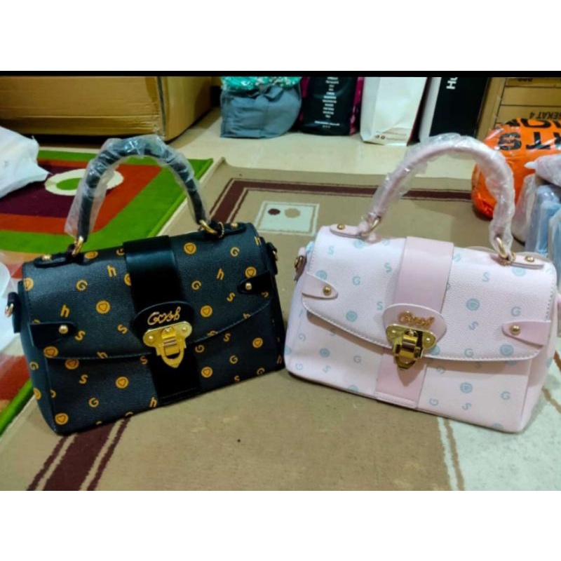 TAS SELEMPANG GOSH ART 722