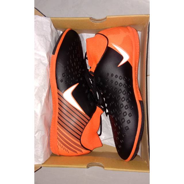 Sepatu futsal murah TMAX OPUS (ori)