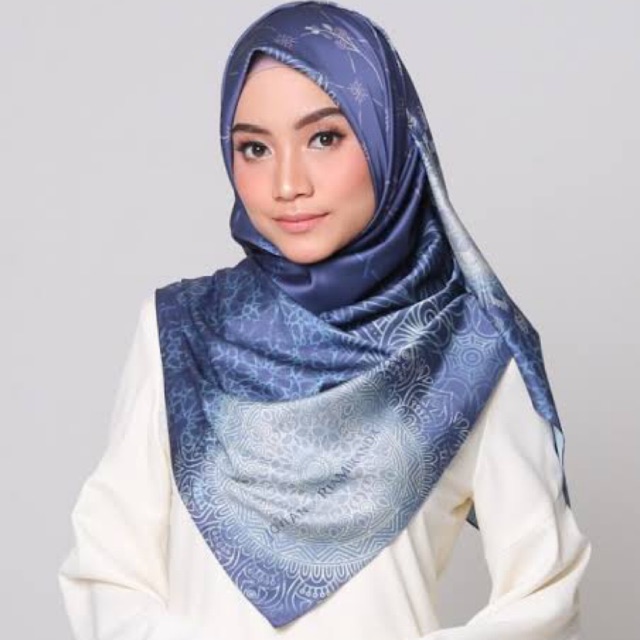 BAVIA / BAHIA SCARF Jovian x Ria Miranda