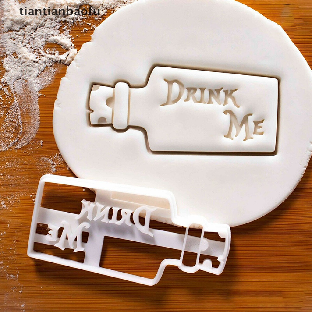 [tiantianbaofu] Eat Me Cookie Cutter Alice in Wonderland Theme DIY Cookie Baking Accessories Boutique