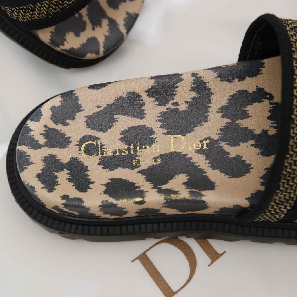 CD Dway Slides Embroidered Sandal C12122