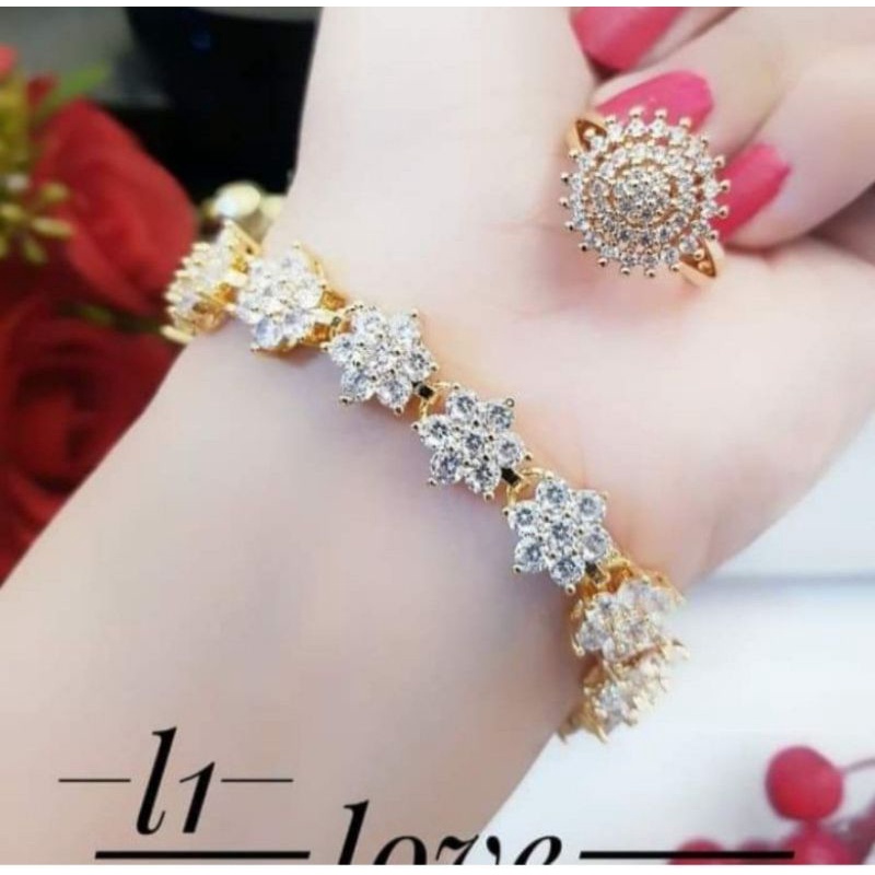 gelang tangan set cincin mata mekar mewah perhiasan wanita titanium gold 18k