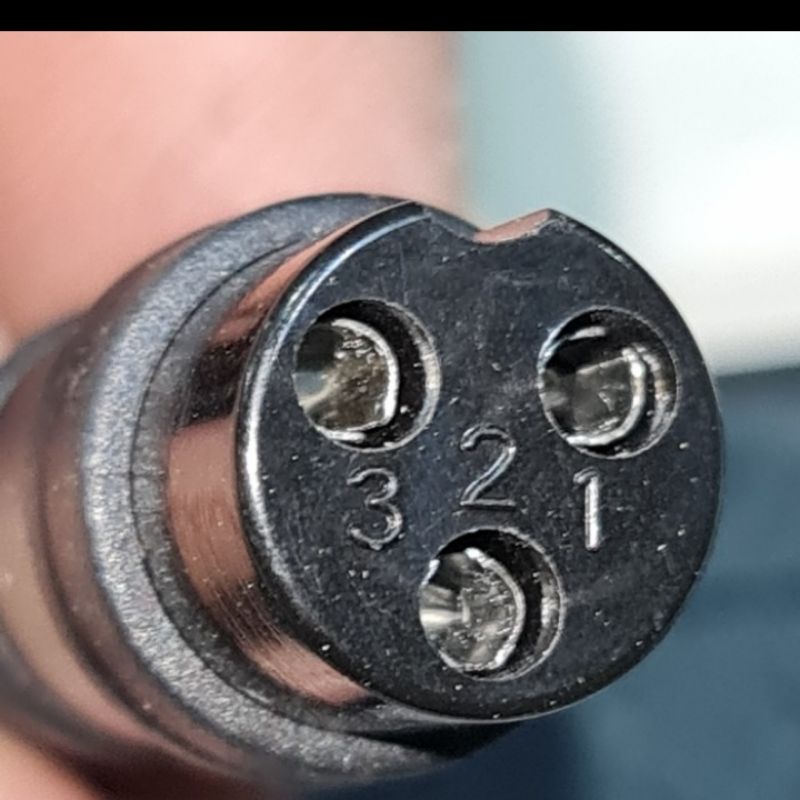 Charger battery Aki Sepeda Listrik 36volt.