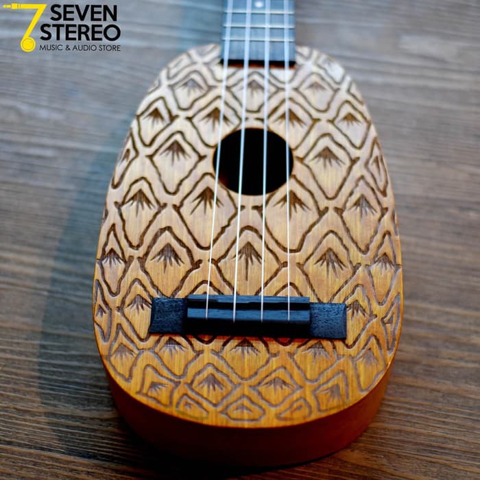 Ukulele Mahalo Pineapple Model ME1 - Ukulele Nanas