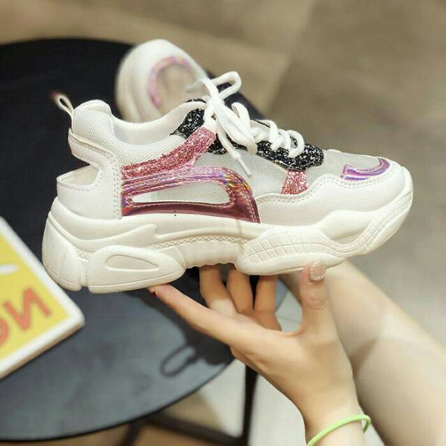 SN076 - Sepatu Sneaker Fashion Wanita Import