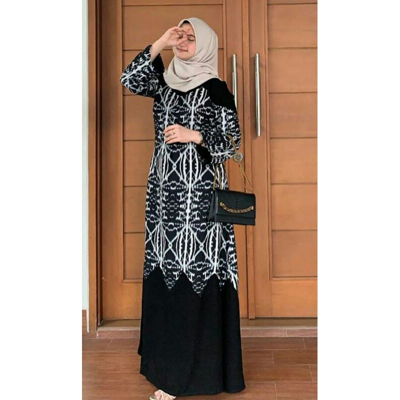 Chyra dress by javina
