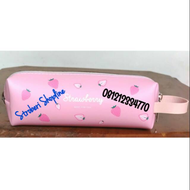 

Pencil Case Strawberry GOOD QUALITY (Uk. 18x9x6cm)