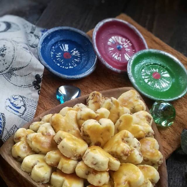 

Kue bawang renyah (250 gr)