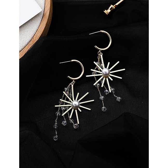 LRC Anting Tusuk Fashion Gold Sun Flower Crystal Fringe Pearl Earrings F54867