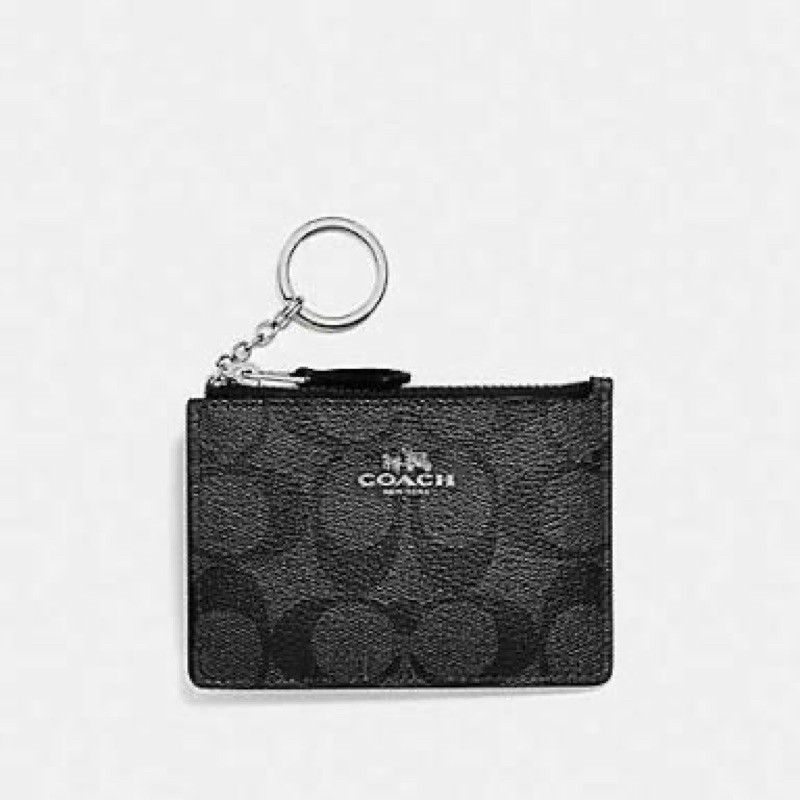 

Coach Mini skinnh ID Case