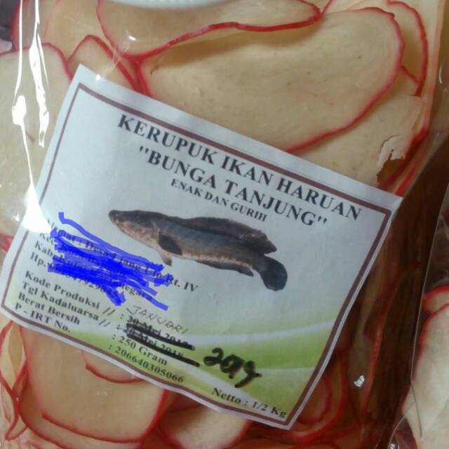 

Kerupuk ikan haruan