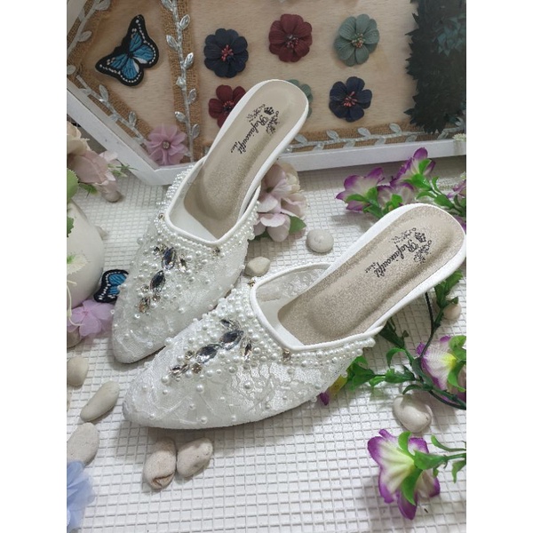 rafaizoutfit sepatu wanita angela putih 5cm runcing