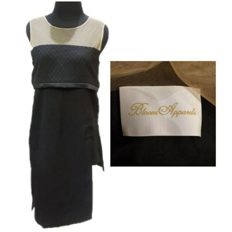 BLOOM APPARELS BAJU/ATASAN/PAKAIAN/BUSANA HITAM SIZE S