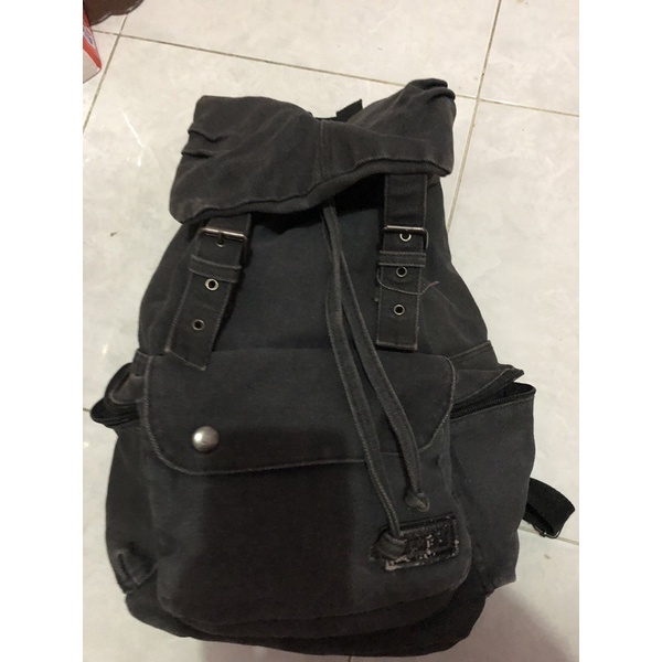 Bag Bundle: Airwalk + Banana Republic