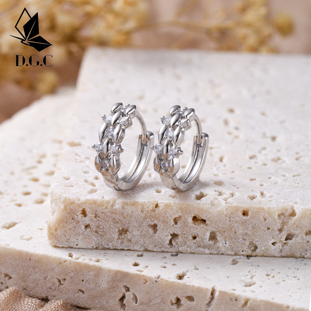 D.G.C✨COD Anting Titanium Korea Tusuk Anti Karat Jepit Pesta Mewah Fashion Murah D610